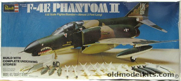 Revell 1/32 McDonnell-Douglas F-4E Phantom II Fighter Bomber, H182 plastic model kit